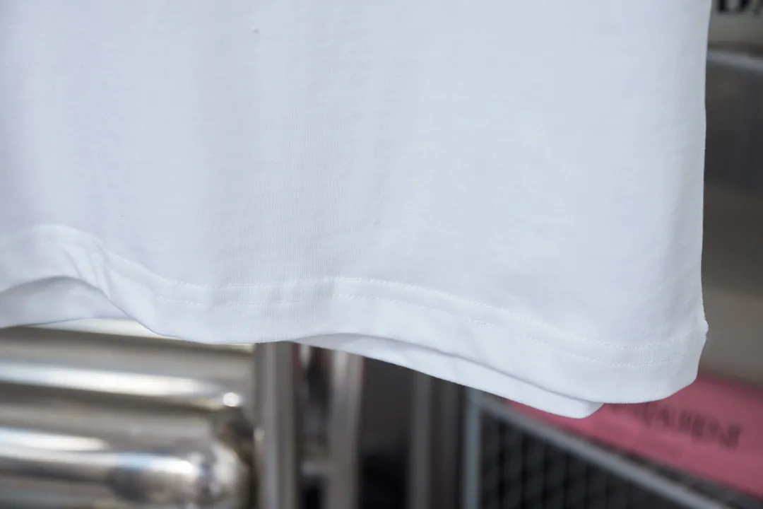 🅿️220 Ch*ome Hearte 25SS early spring new style, appliqué embroidered heart cross short sleeves, light luxury, essential item for daily commuting for men and women, correct version, welcome to compare, detailed features · 320g 100% pure cotton double yarn jersey fabric · Custom dyed in the same vat, special thickened 32 pieces double-strand 1X1 thread · Imported Tajima machine embroidery tatami embroidery ➕This cloth patch embroidery · Collar, cuffs, and hem are hand-frayed · Double-needle stitching across seams · Original main mark, washed tag, branded moisture-proof paper packaging Color: Black/White/Pink Size: S/M/L/XL